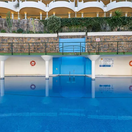Apartment Cozy 2 Bdrm W Sea Views Next To Puerto Banus Marbella