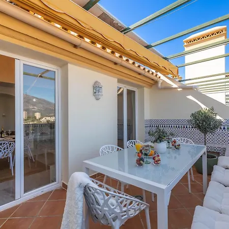 Cozy 2 Bdrm W Sea Views Next To Puerto Banus Apartment